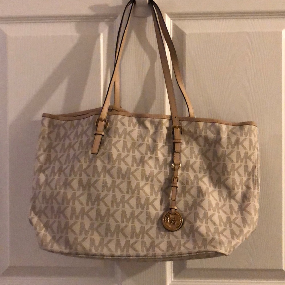 MK bag white and grey